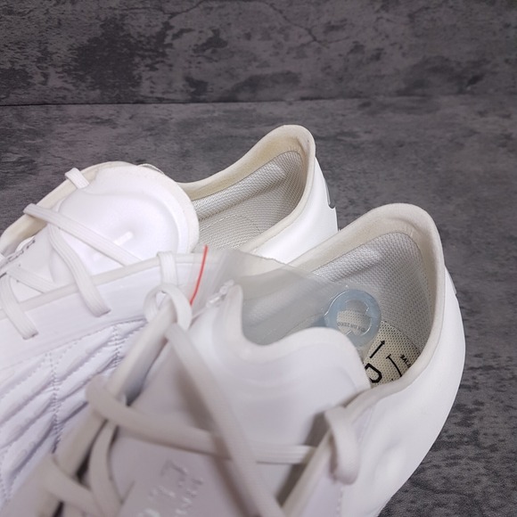 UNDER ARMOUR Magnetico Clone Pro 2.0 Hybrid Soccer Cleats Mens 10‎ White Silver main image 9